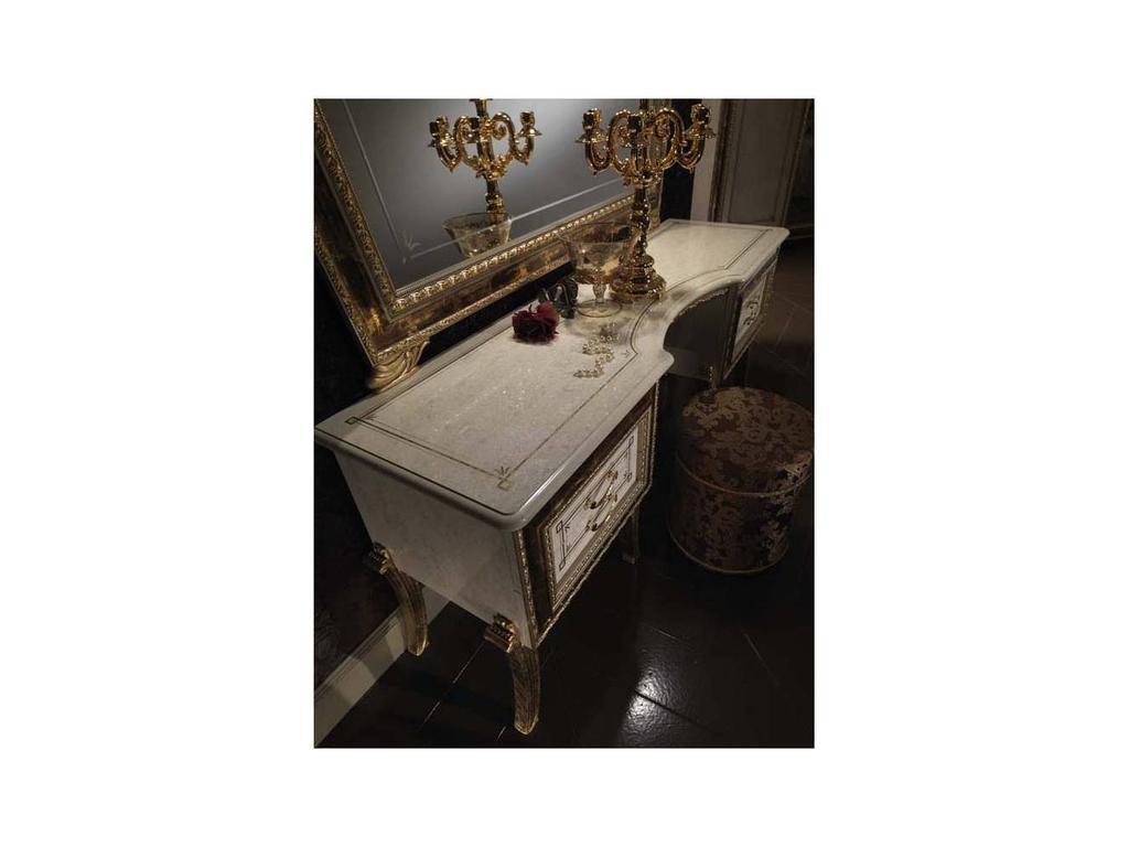 Arredo Classic: пуф(слоновая кость)