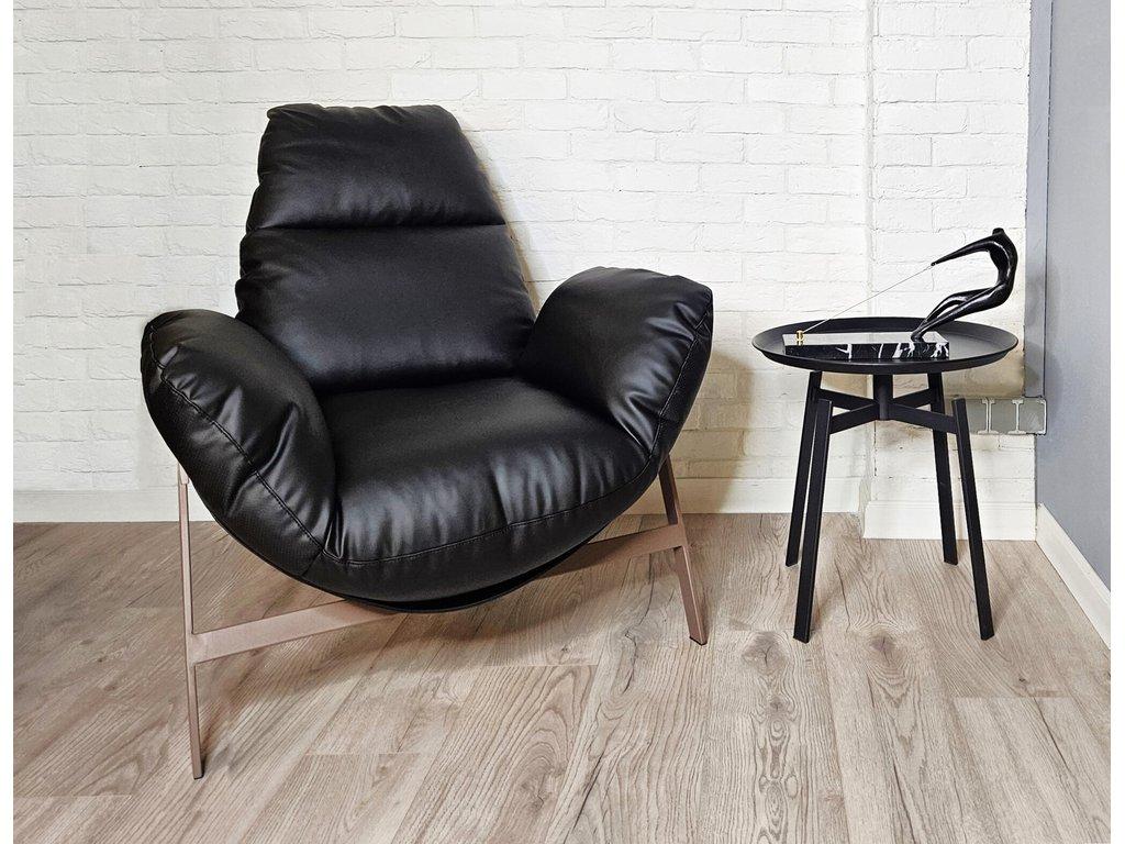 STG: кресло(черный)