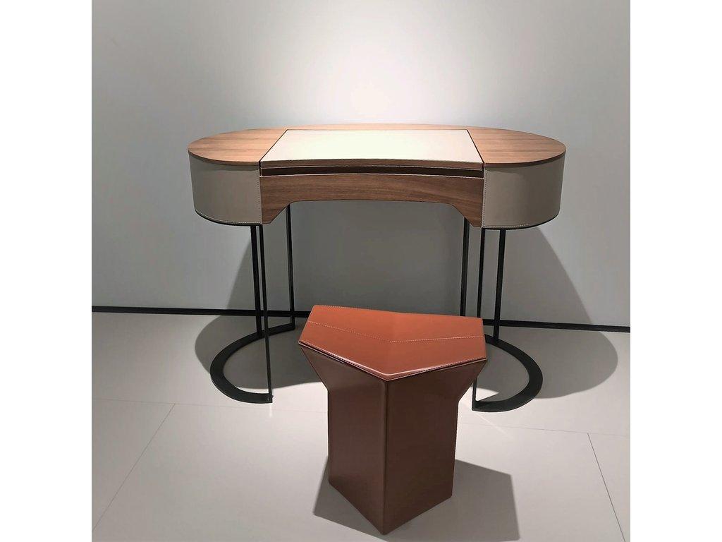 STG: комод(бежевый)