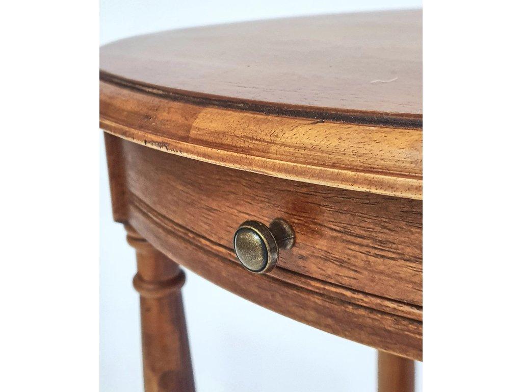 Mobilier de Maison: стол кофейный(орех)