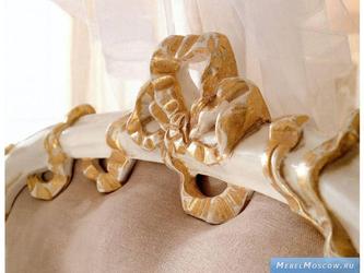 Frari: колыбель(слоновая кость, золото)