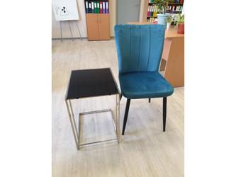 Euro Style Furniture: столик приставной(хром, черный)