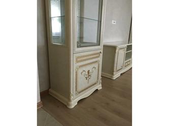 Dia: витрина 1 дверная(крем)