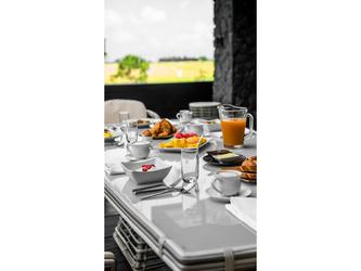 Skylinedesign: стол садовый(светло серый)