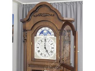 Columbus: часы напольные(орех)
