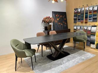 Megapolis-II: стол обеденный(черный)