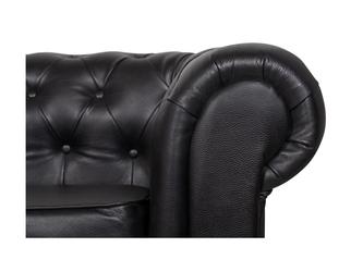 Interior: диван(черный)